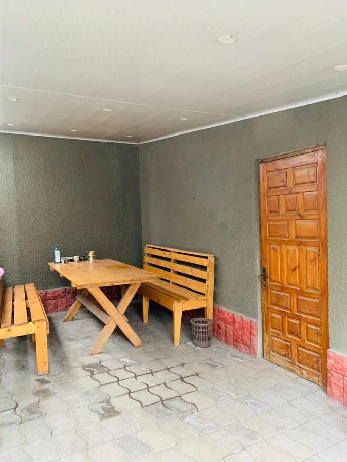 Ala-Bel Guesthouse 비슈케크 외부 사진